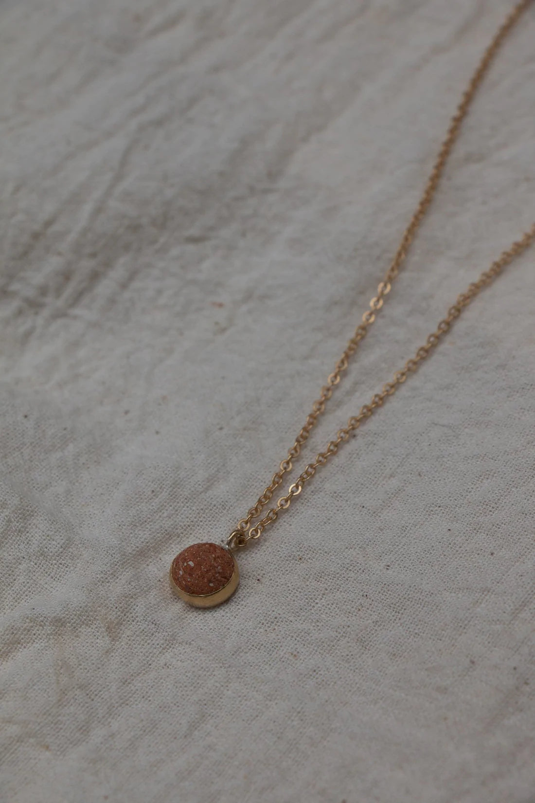 Rounded Pendant Necklace